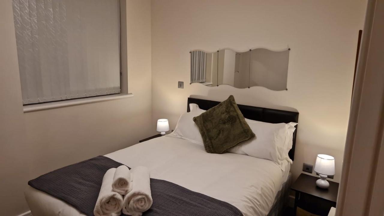 Birmingham Amethyst, 3 Bedroom Apartment Экстерьер фото